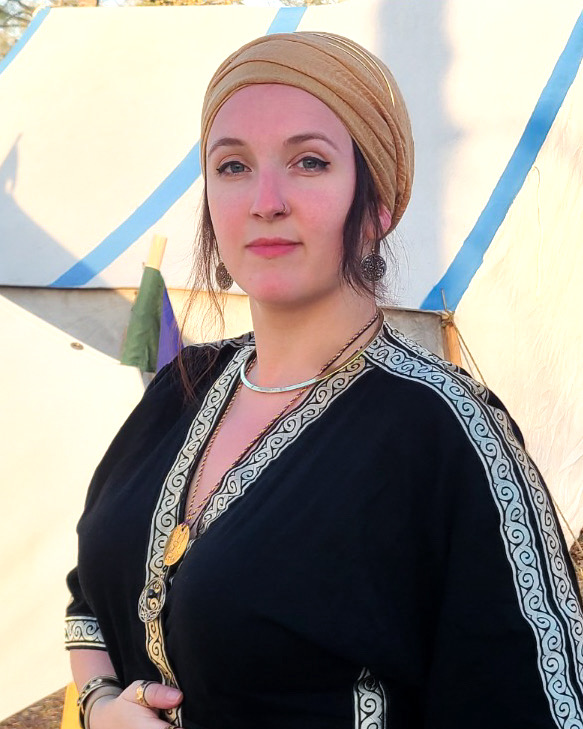 Calontir Social Media Officer